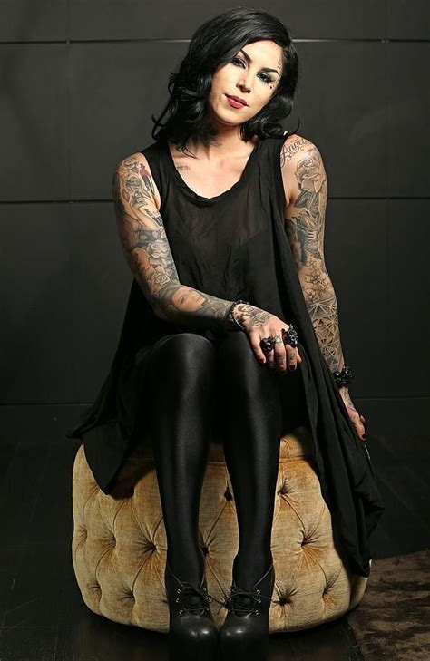 kat von d leg tattoos|Kat Von D gives fans an update on her ALL BLACK。